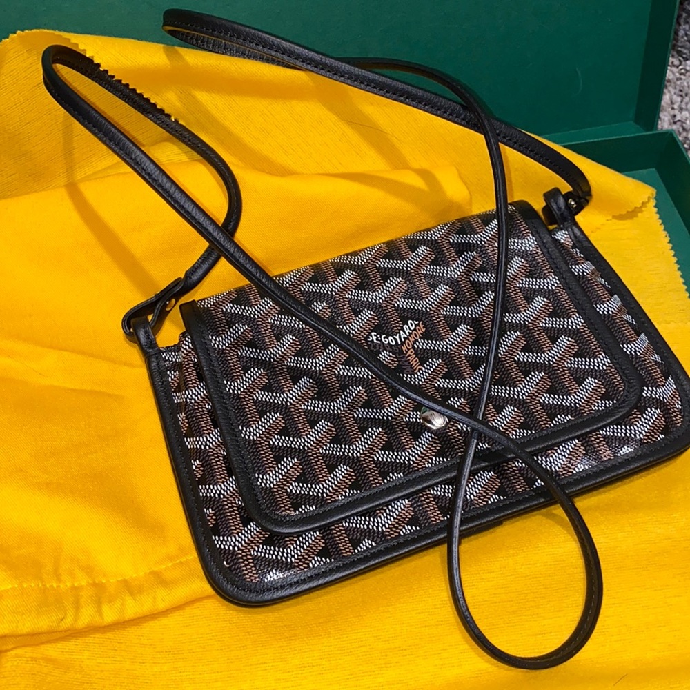 Goyard mini crossbody.